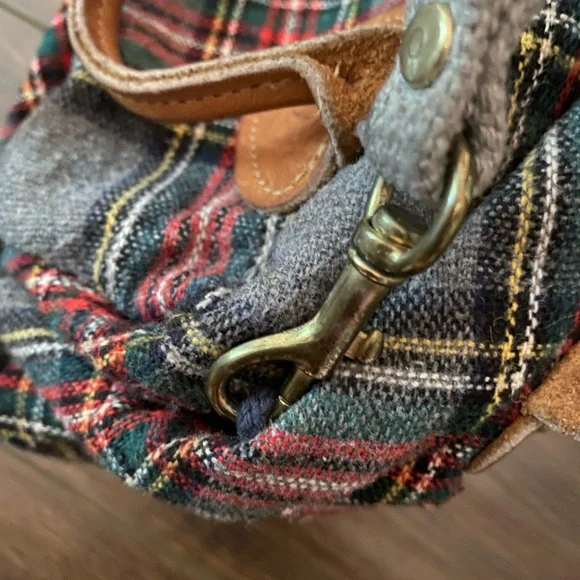 Elegant Plaid Satchel with Tan Leather Trim - Picture 8 of 8